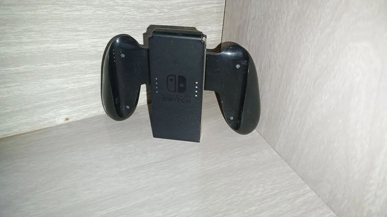 Comfort grip + Alça original Nintendo Switch - Foto 2
