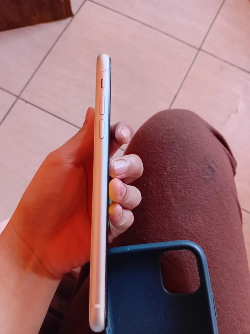 Vendo iPhone 11 - Foto 2