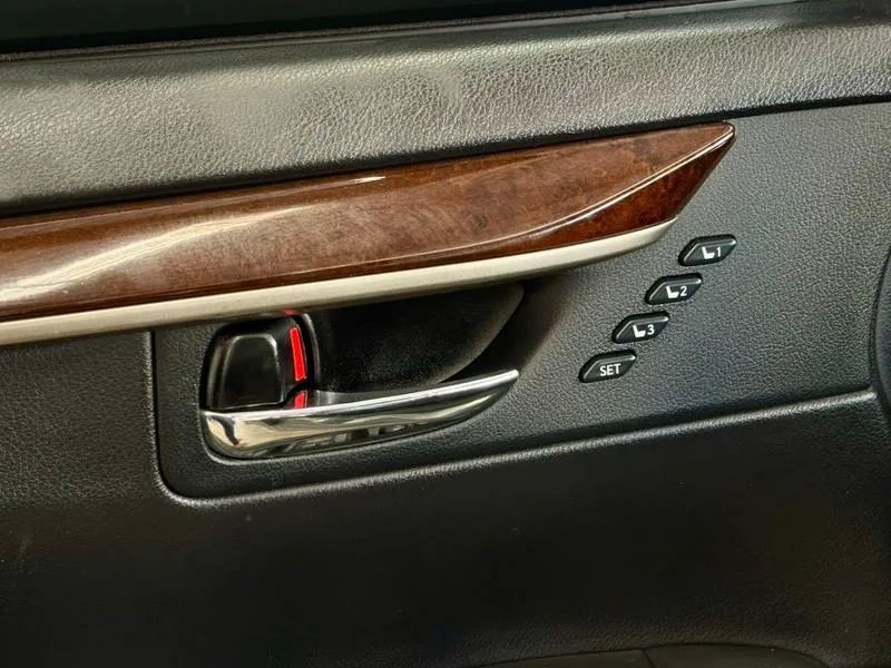 Lexus ES-350 3.5 24V 284cv, foto 11 de 15