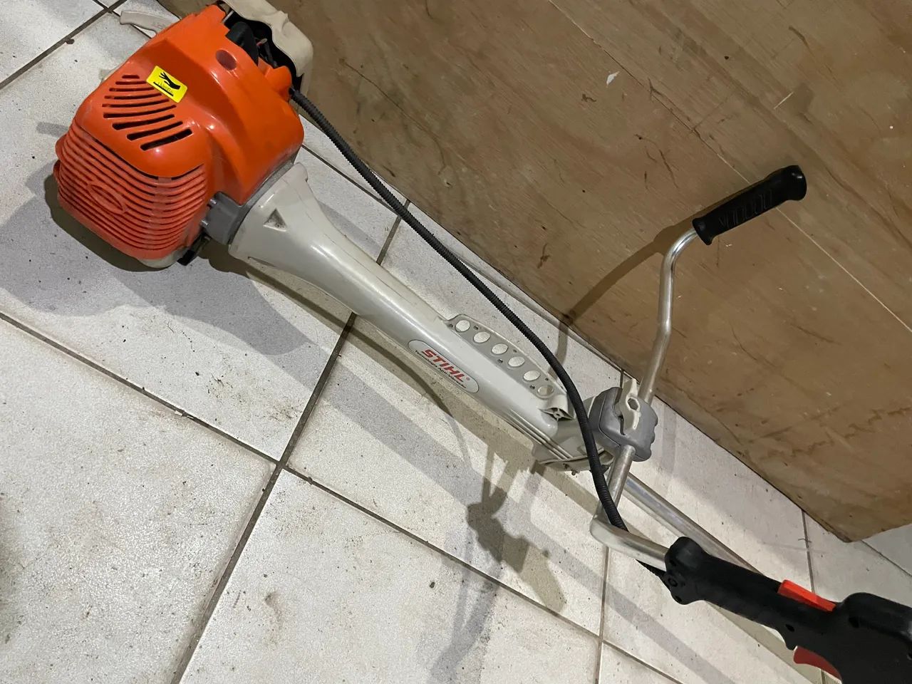 Roçadeira importada funcionando perfeitamente  - Foto 2