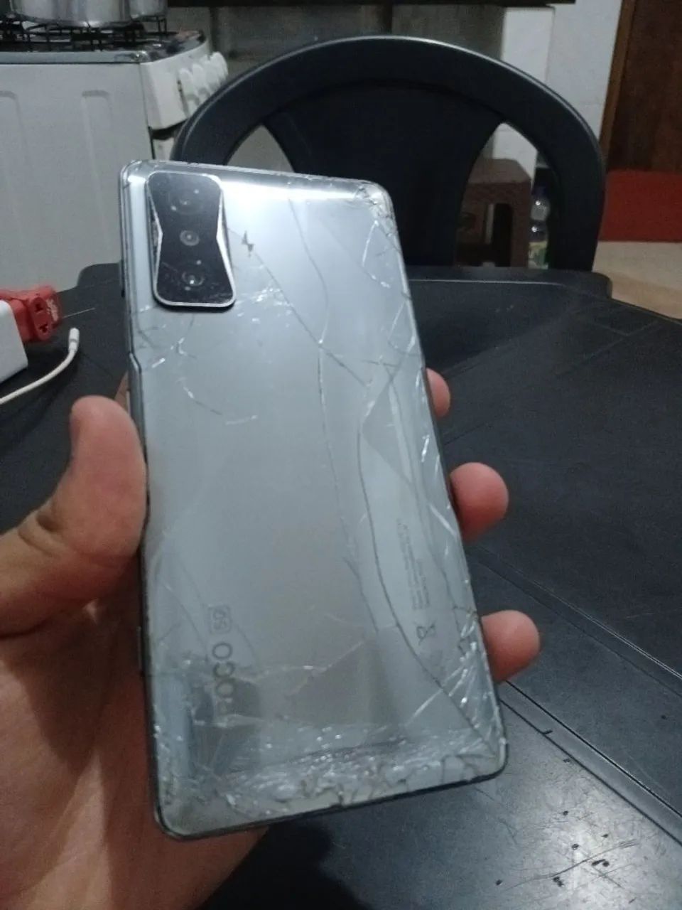 POCO F4 GT SNAPDRAGON 8 GEN 1 - Foto 3