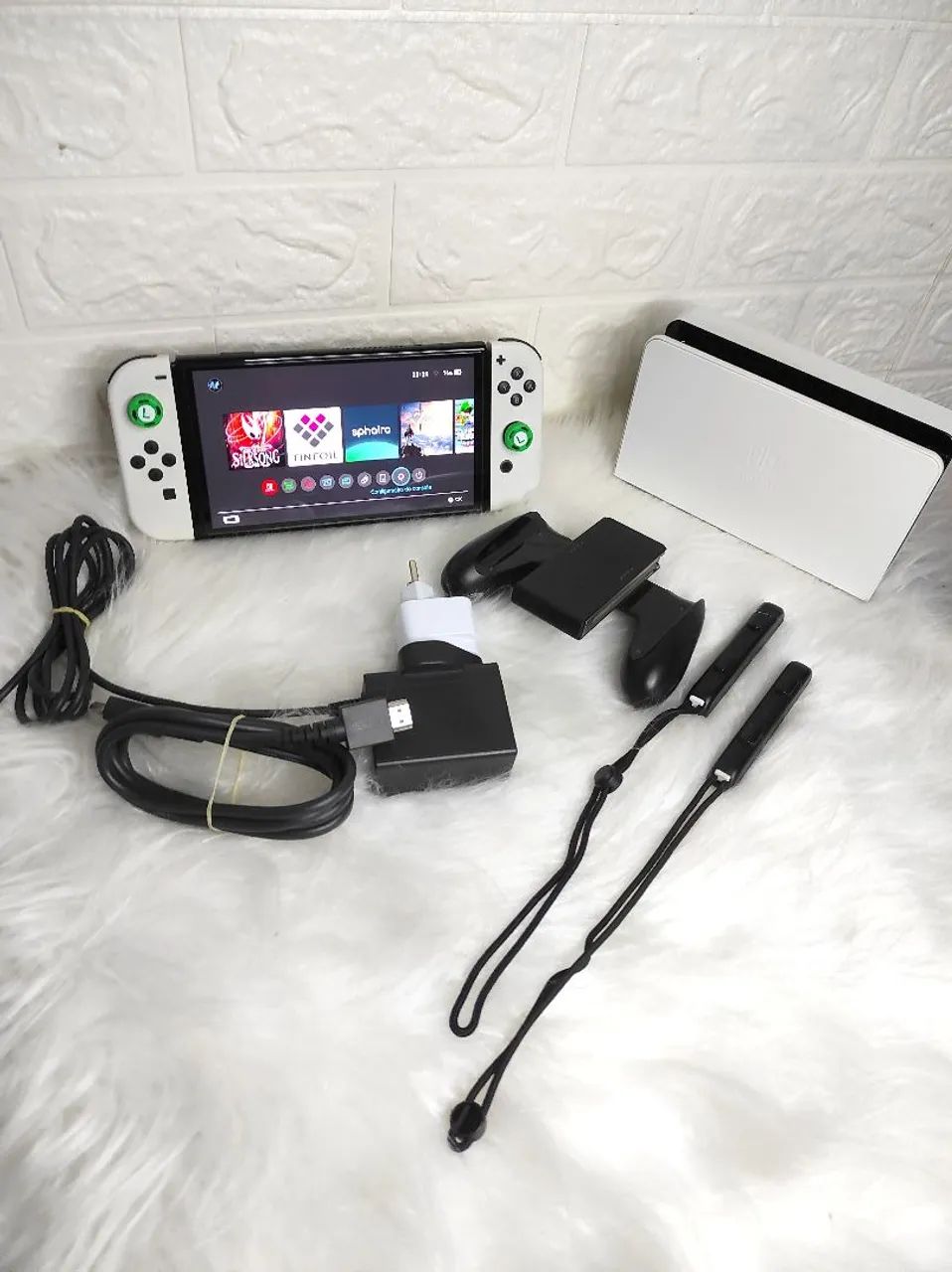 Nintendo Switch OLED - 256gb - SEMI NOVO - DESBLOQUEADO - Consoles