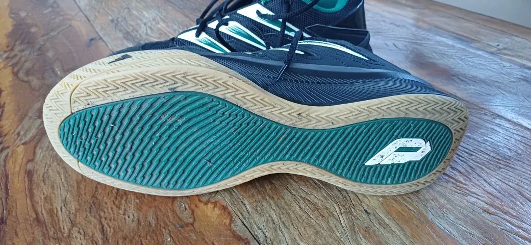 Tenis Adidas Dame 46