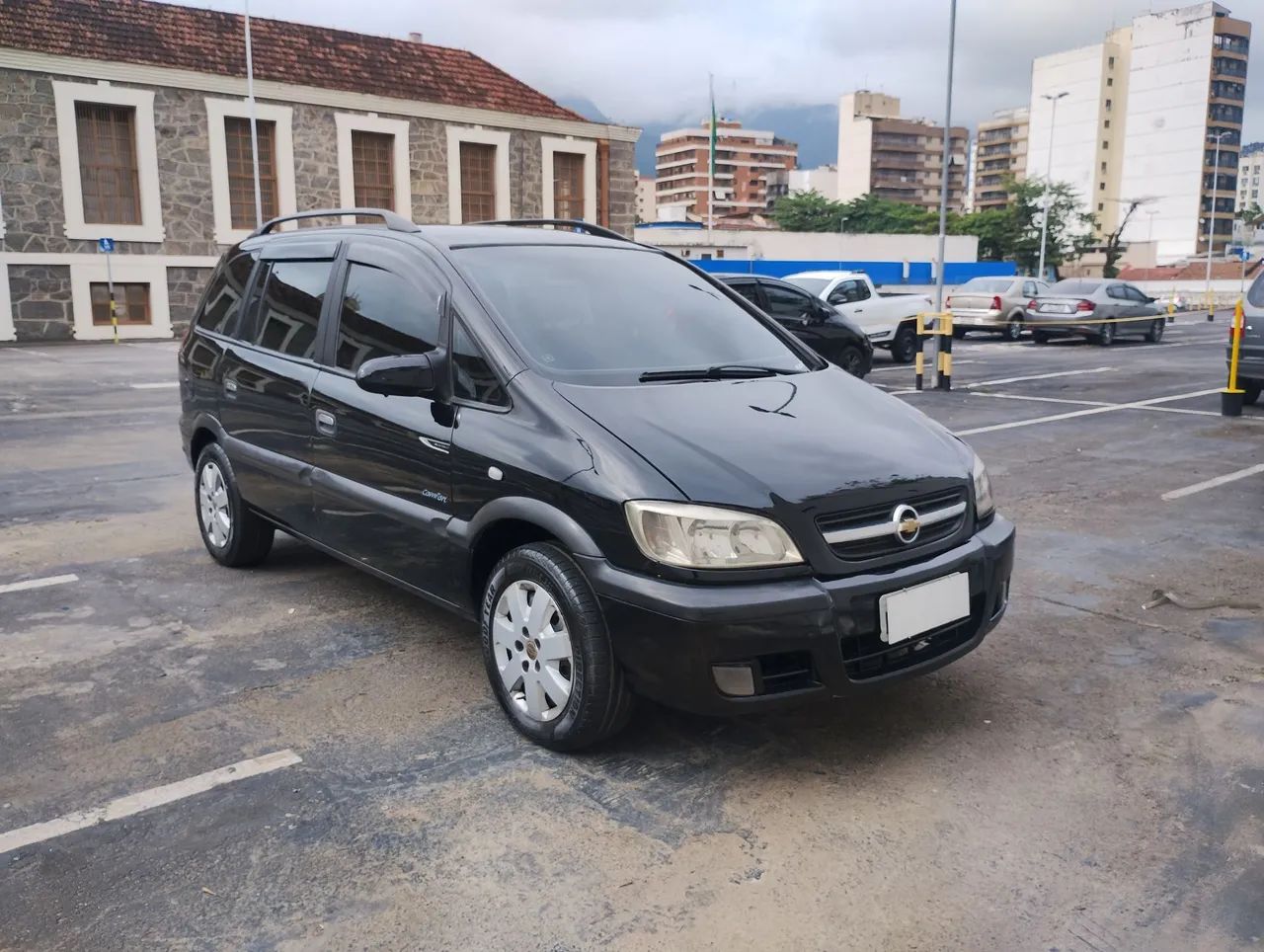 Chevrolet Zafira Zafira Comfort 2.0 MPFI FlexPower 8V 5p 2011