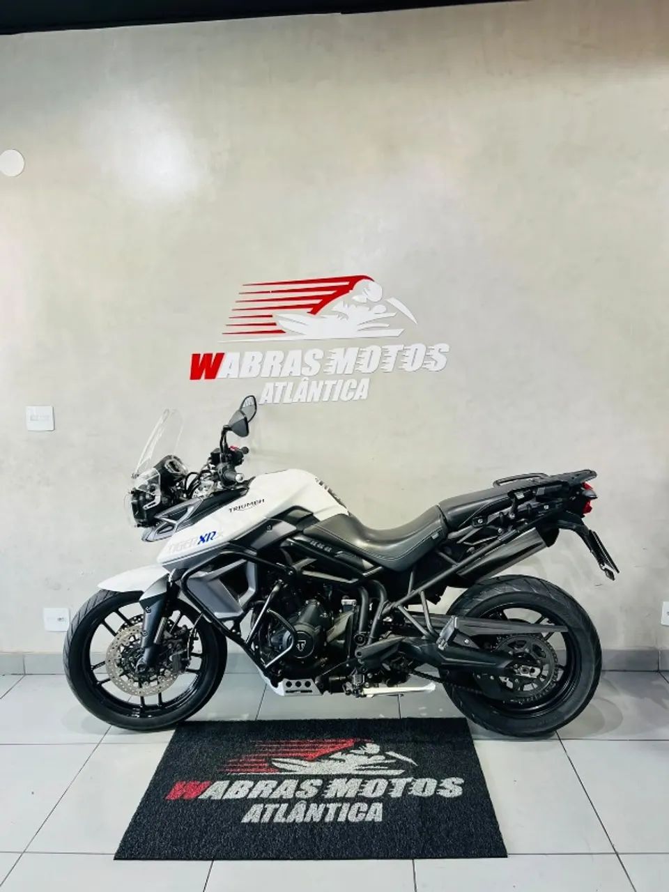 TRIUMPH TIGER 800 XR - Foto 3