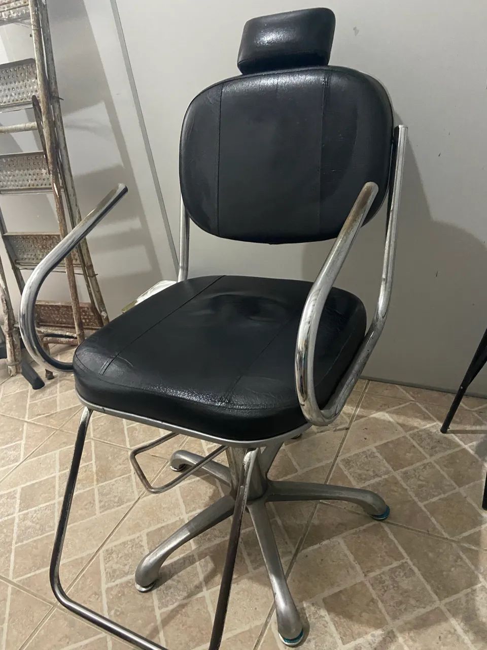 Cadeira de barbearia  - Foto 4
