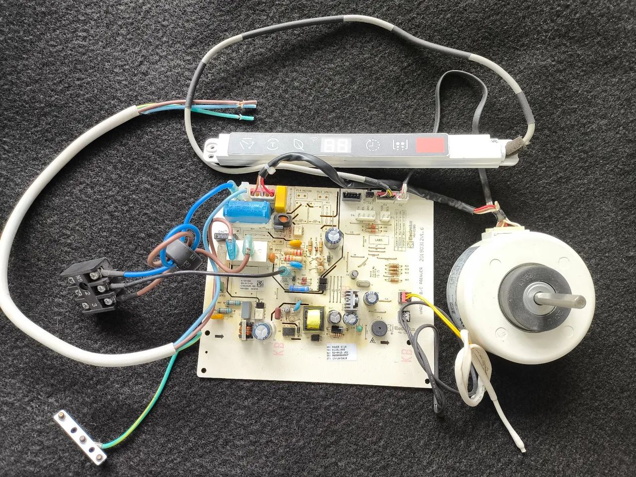 Placa ar condicionado Electrolux 