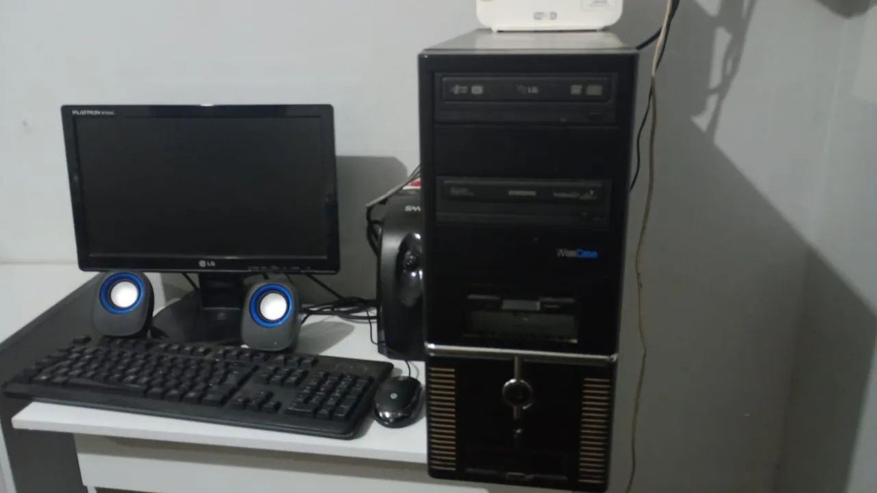 Vendo computador LG completo