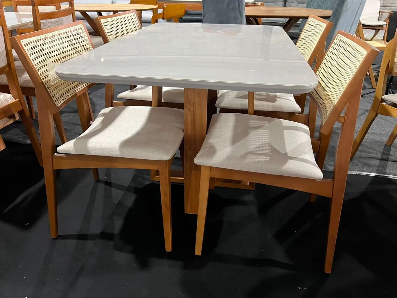 Mesa de jantar 4 lugares - Foto 3