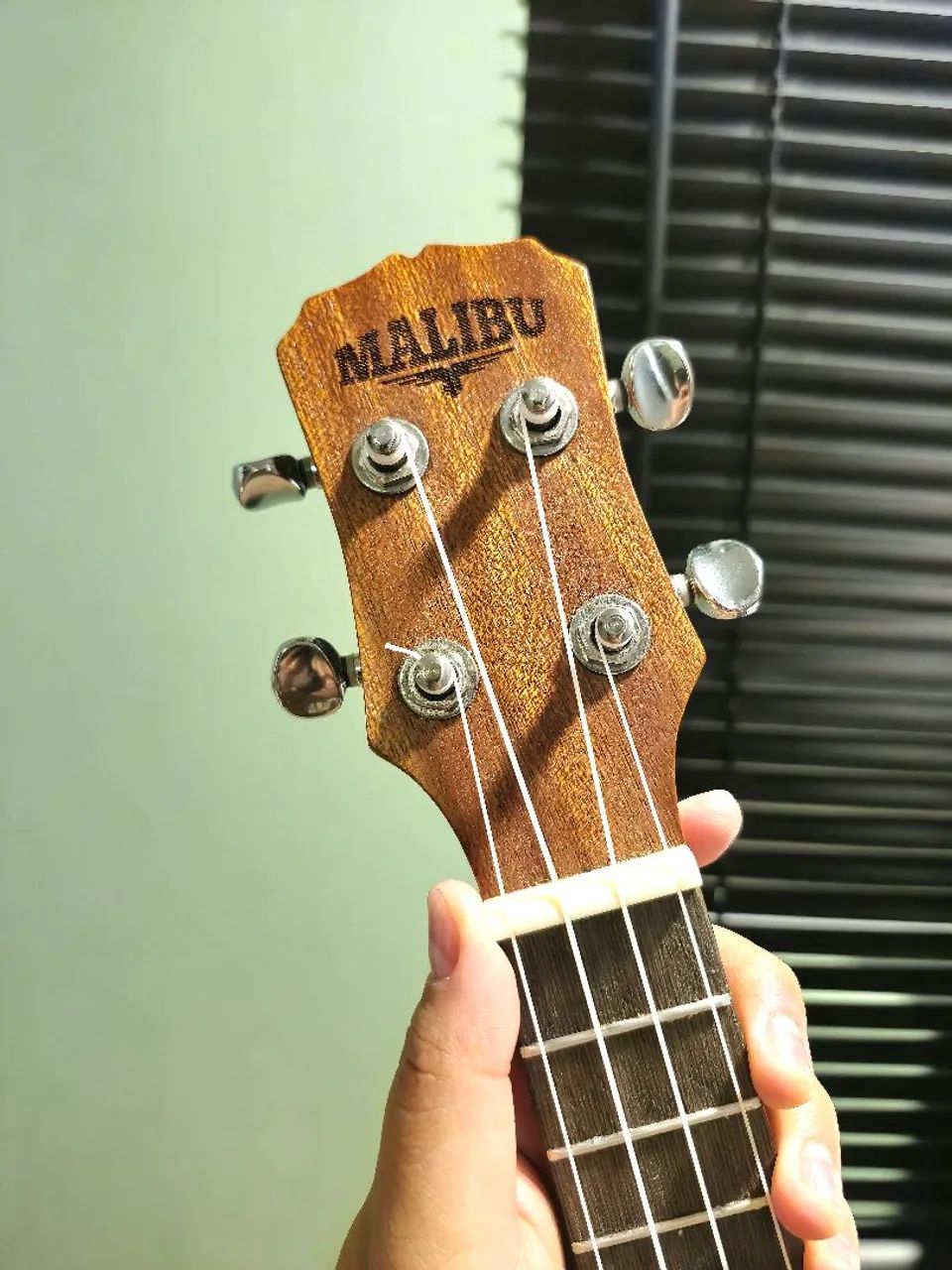 Ukulele Malibu - Foto 5