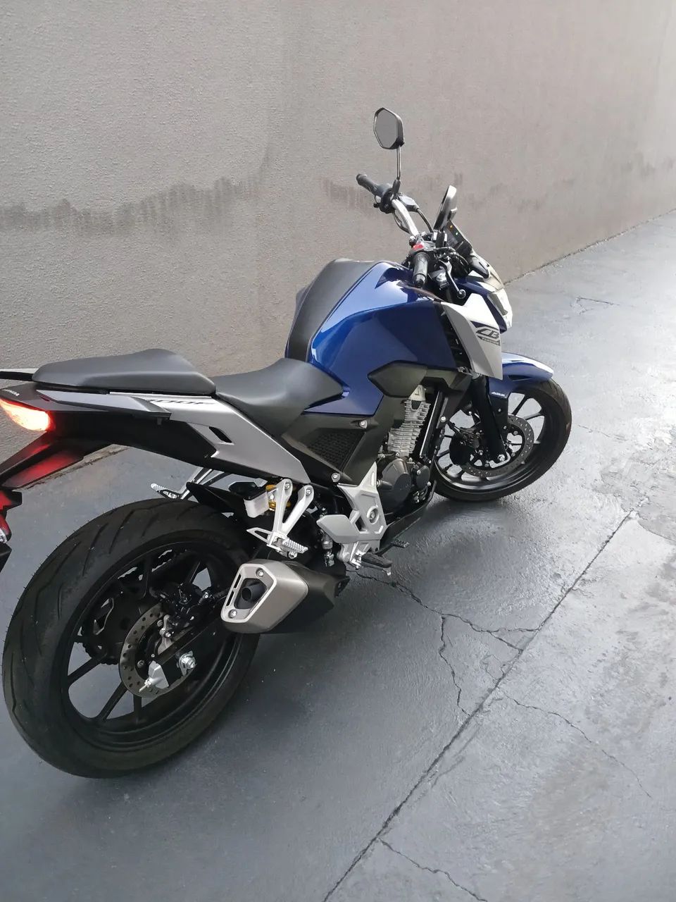 Cb twister300f 