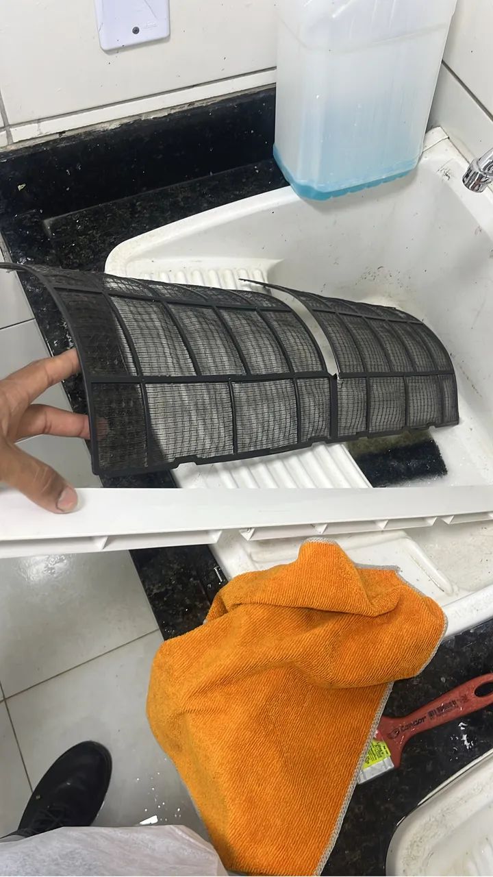Limpeza e higienização  de ar condicionado  - Foto 3