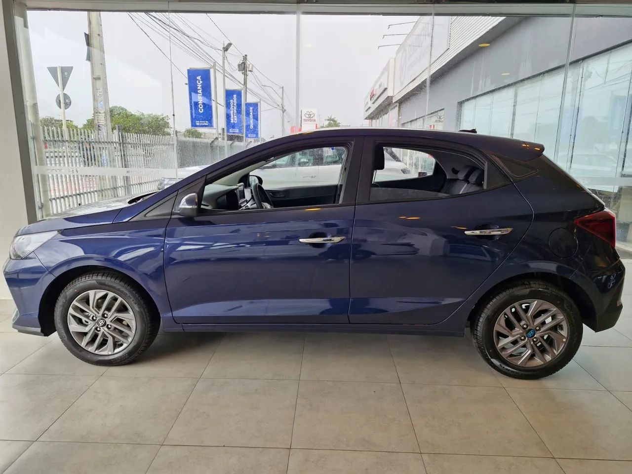Hyundai Hb20 HB20 Limited 1.0 Flex 12V Mec. 2027