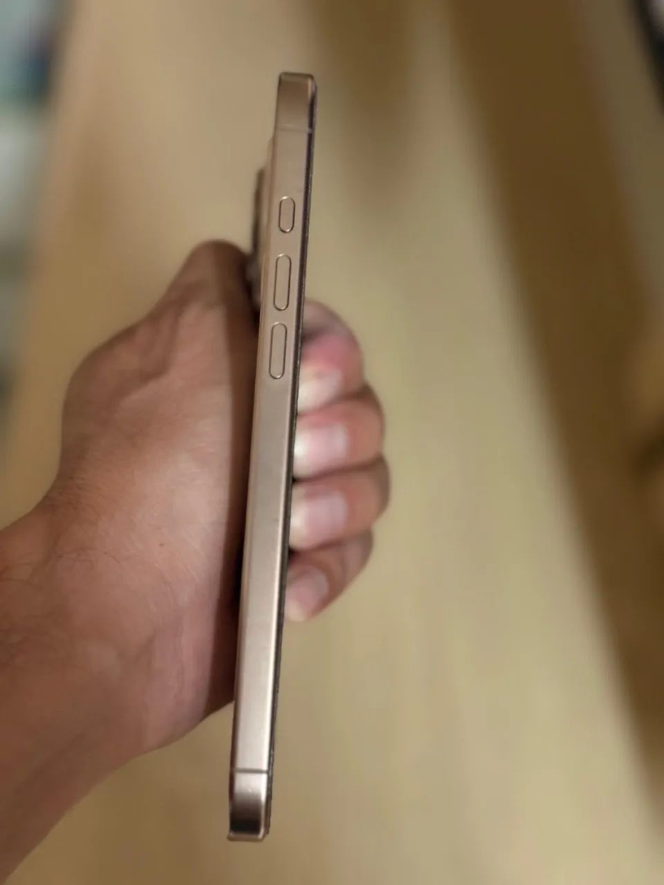 IPHONE 16 PRO MAX - Foto 2