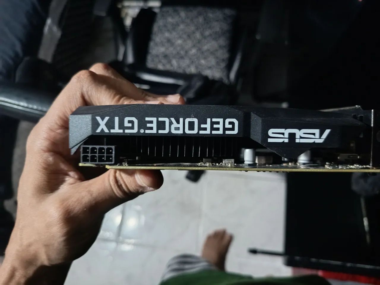 GTX 1660 Super Asus  - Foto 4