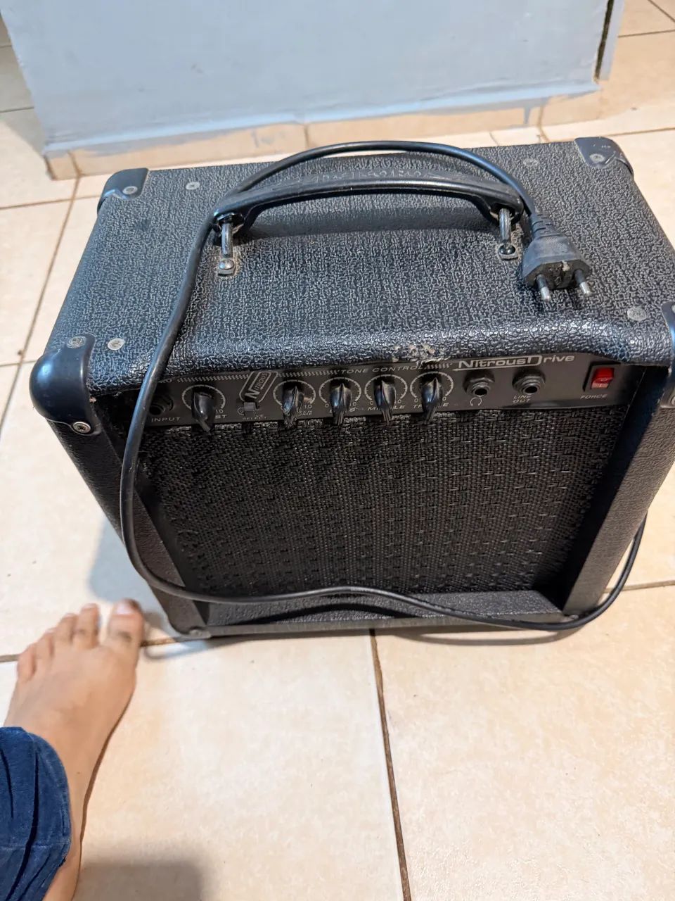 Cubo de Guitarra 30w  nitrous  - Foto 5
