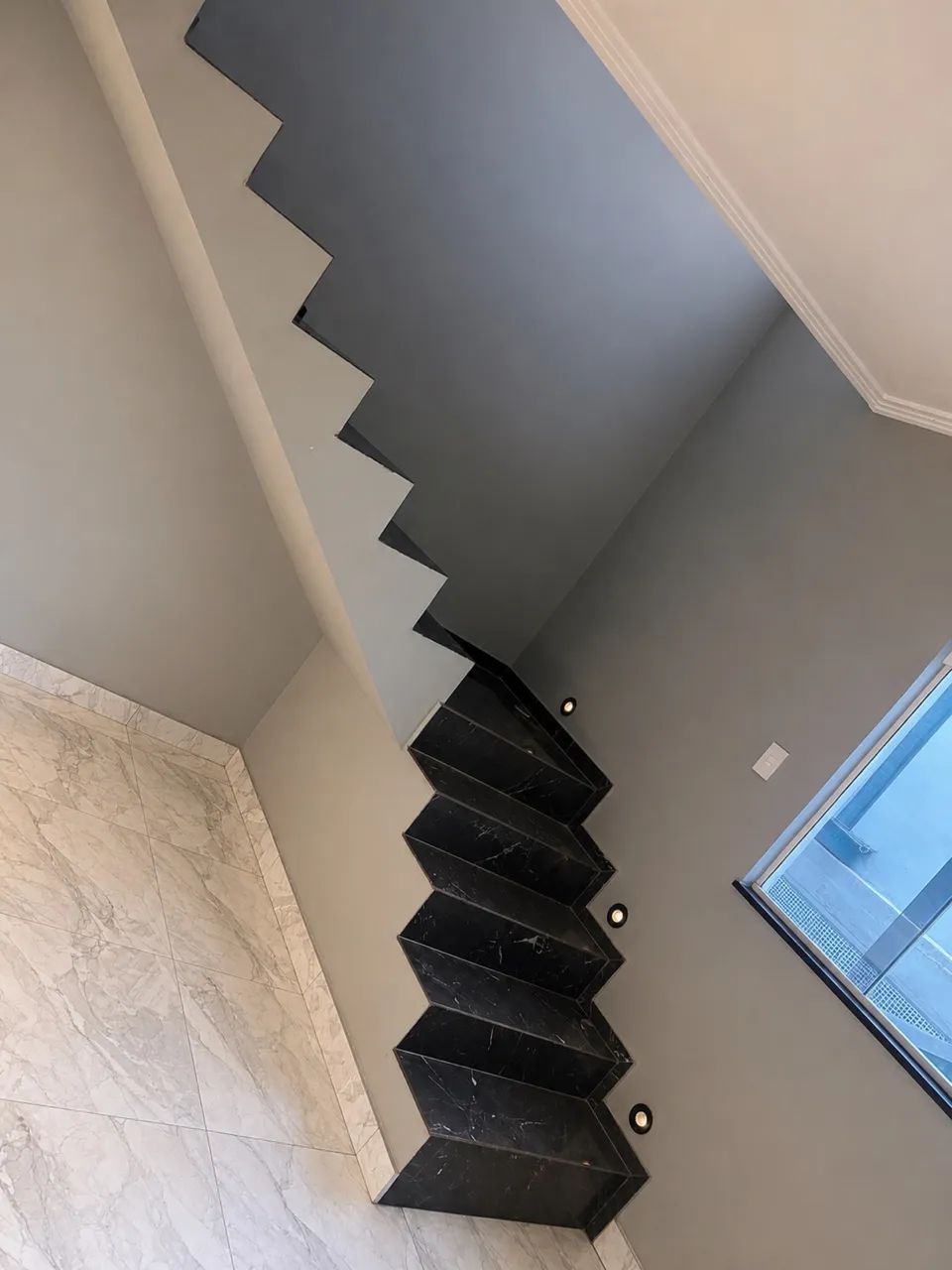 Casa Duplex Reformada com Piscina e Área Gourmet - Foto 4
