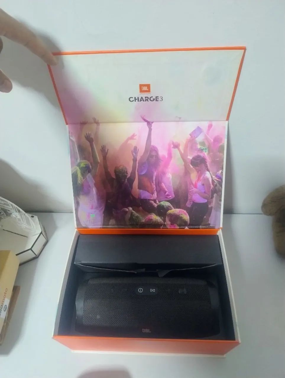 JBL charge 3 original acompanha 2 capas de silicone  - Foto 4