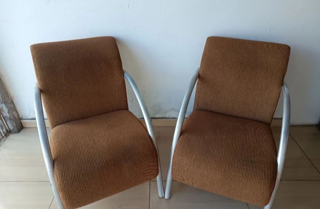 2 Cadeiras de Sala de Estar 