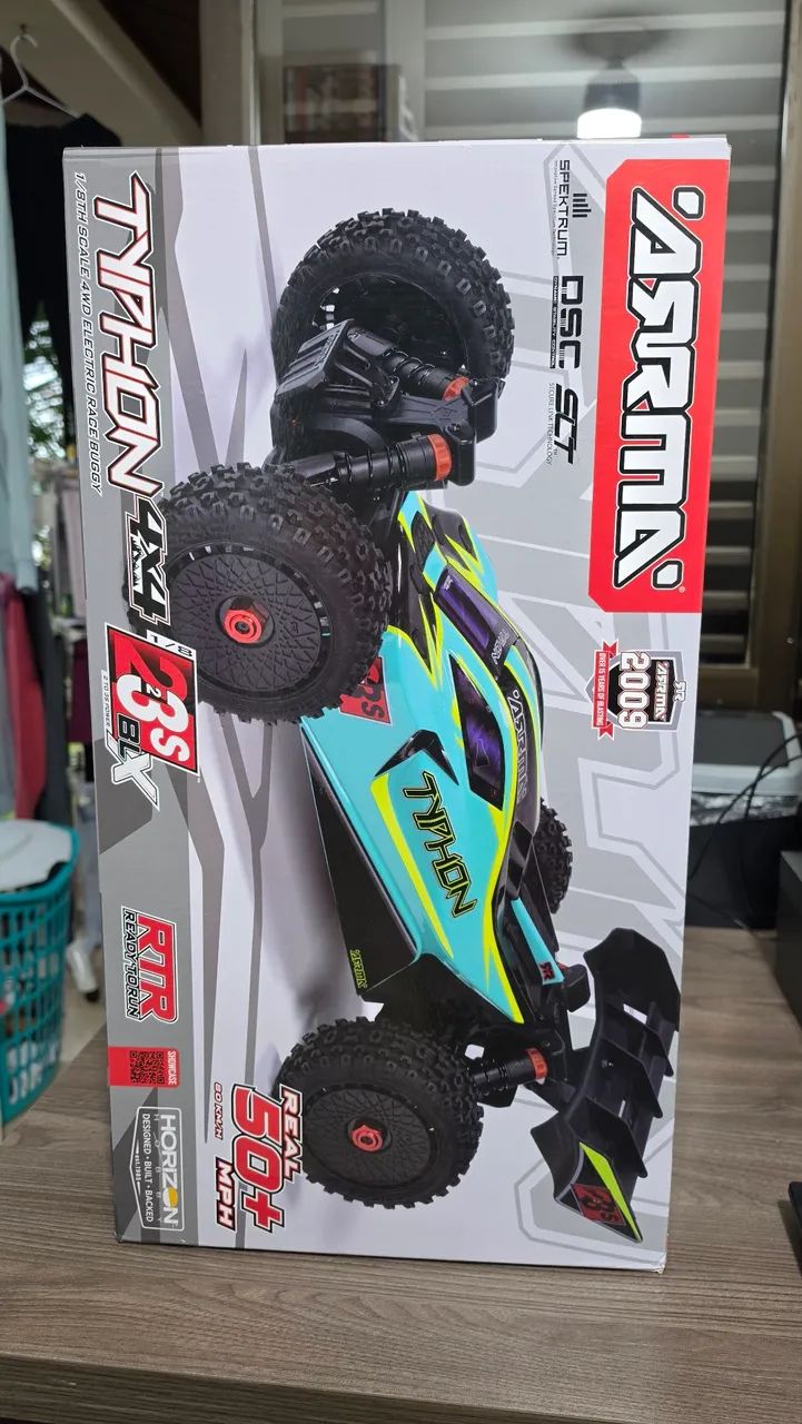 Automodelo Arrma Typhon 223S - Foto 4