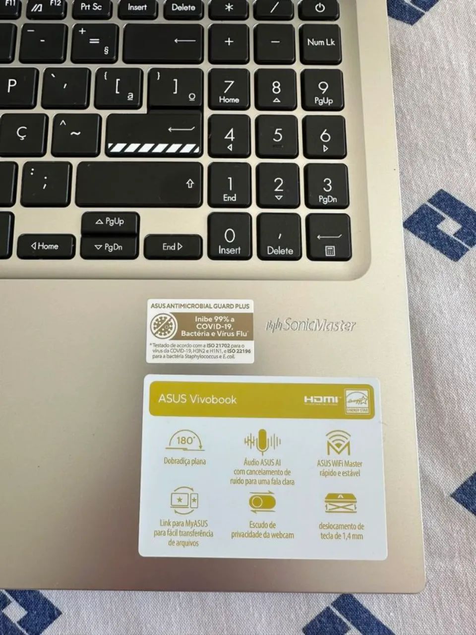 Notebook Asus - semi novo 