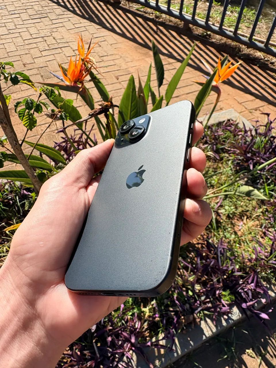 IPHONE 15 128GB SEMI NOVO - Foto 2
