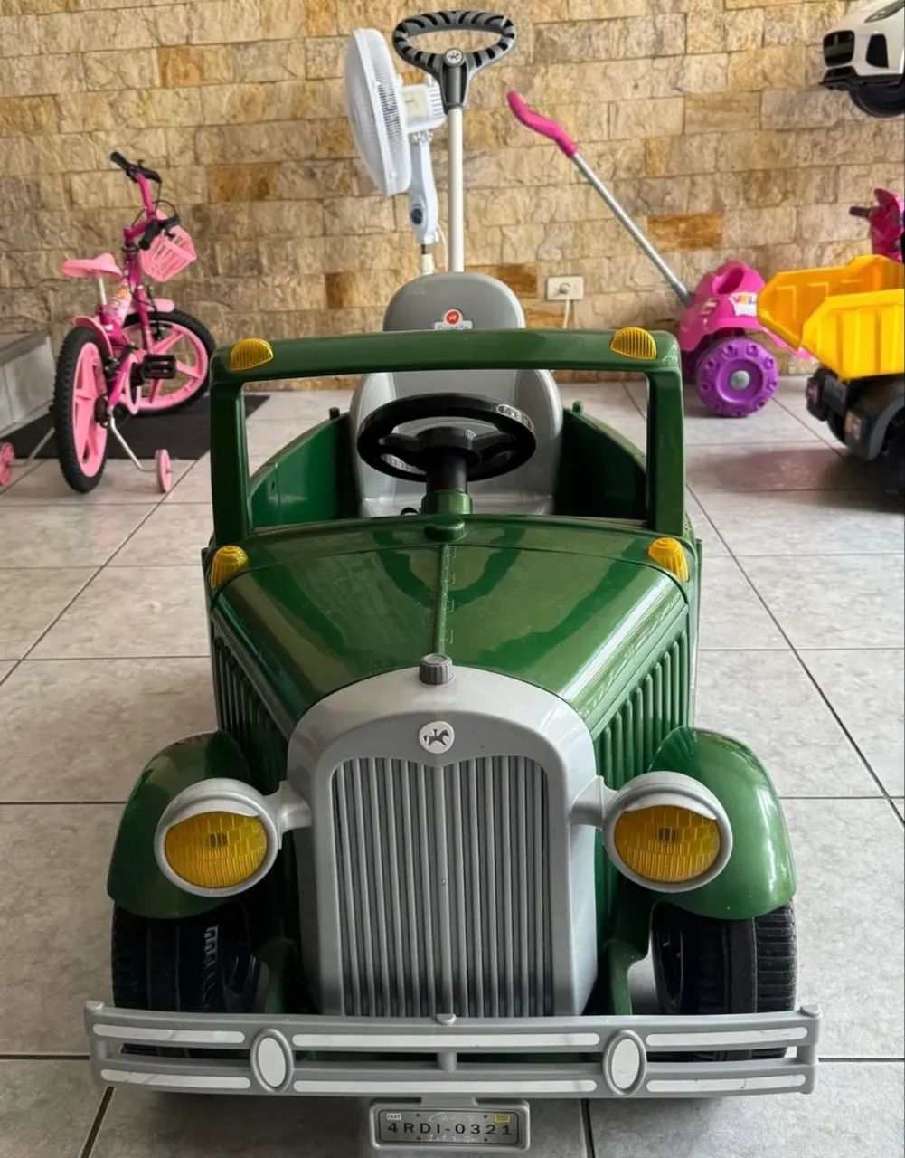 Carrinho de Passeio ou Pedal - Calhambek Calesita - Foto 6