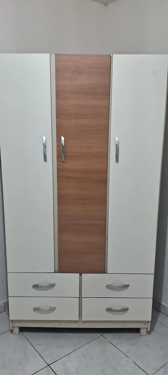 Guarda roupa