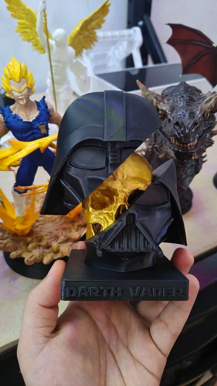 ESCULTURA DARTH VADER