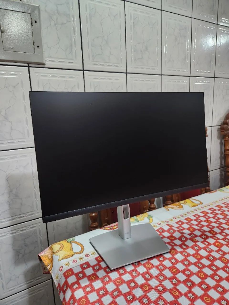Monitor DELL P2422H