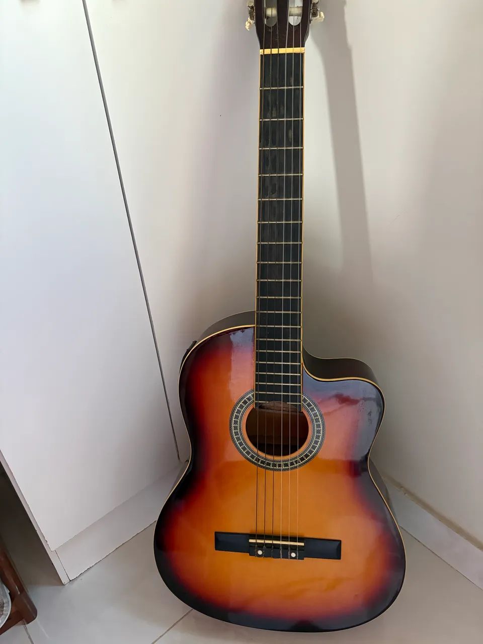 Vendo violão MEMPHIS - Foto 3