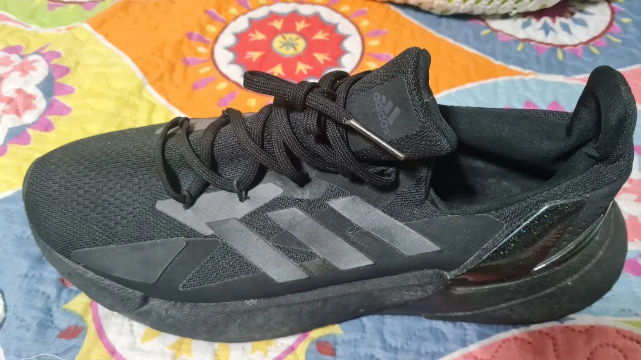 Tenis adidas original  tamanho 47