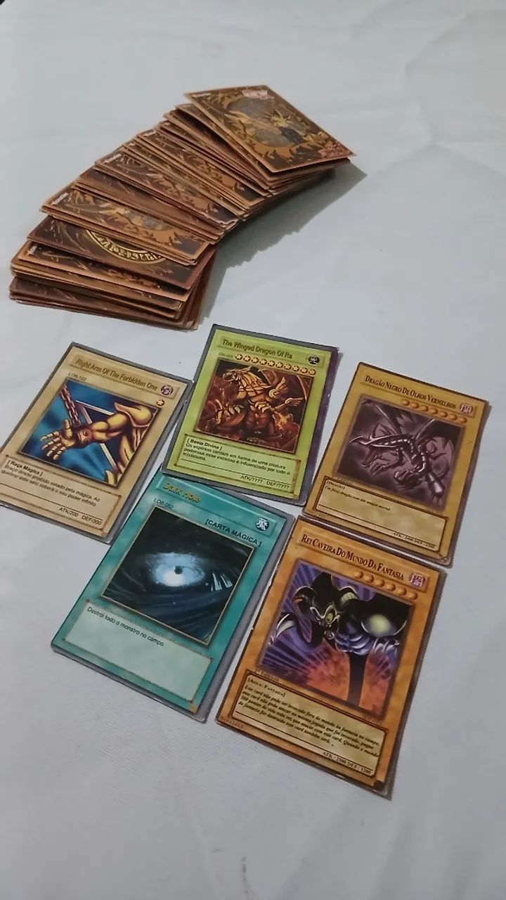 Cartas Yugioh anos 2000 - Foto 2