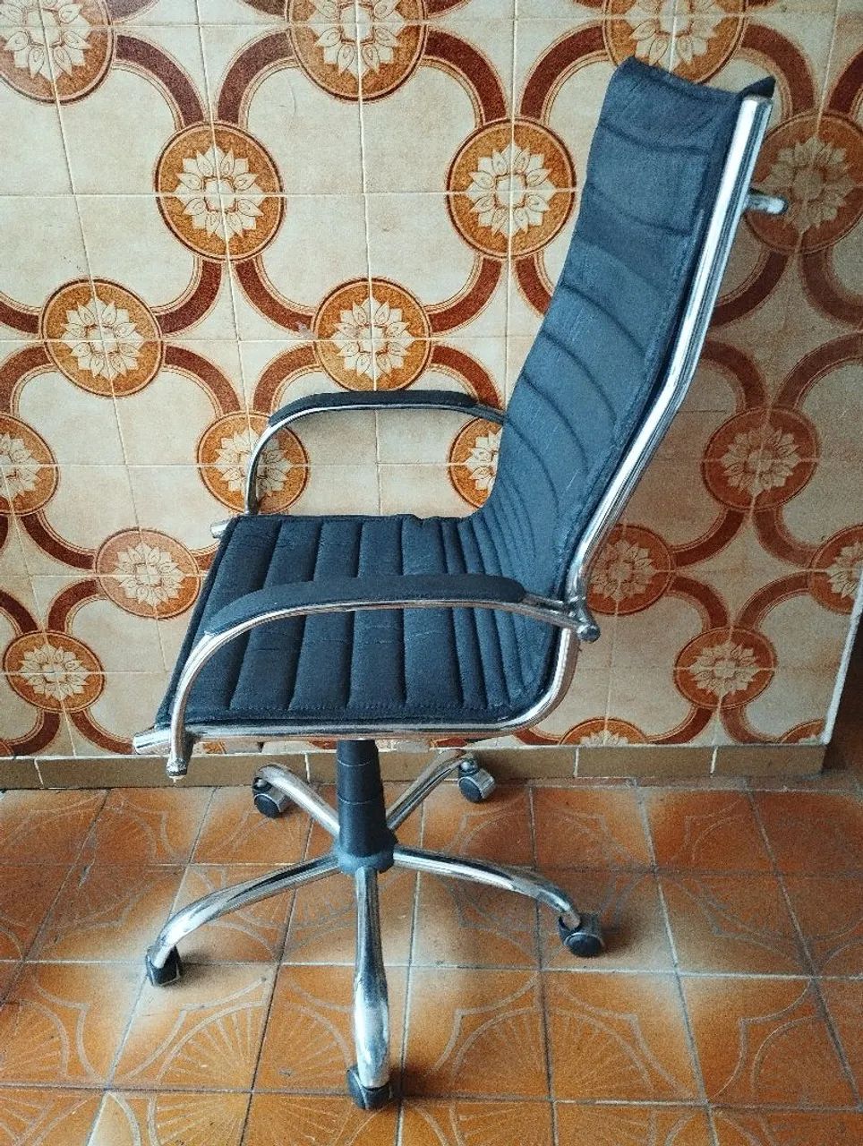 Cadeira de escritório  - Foto 2