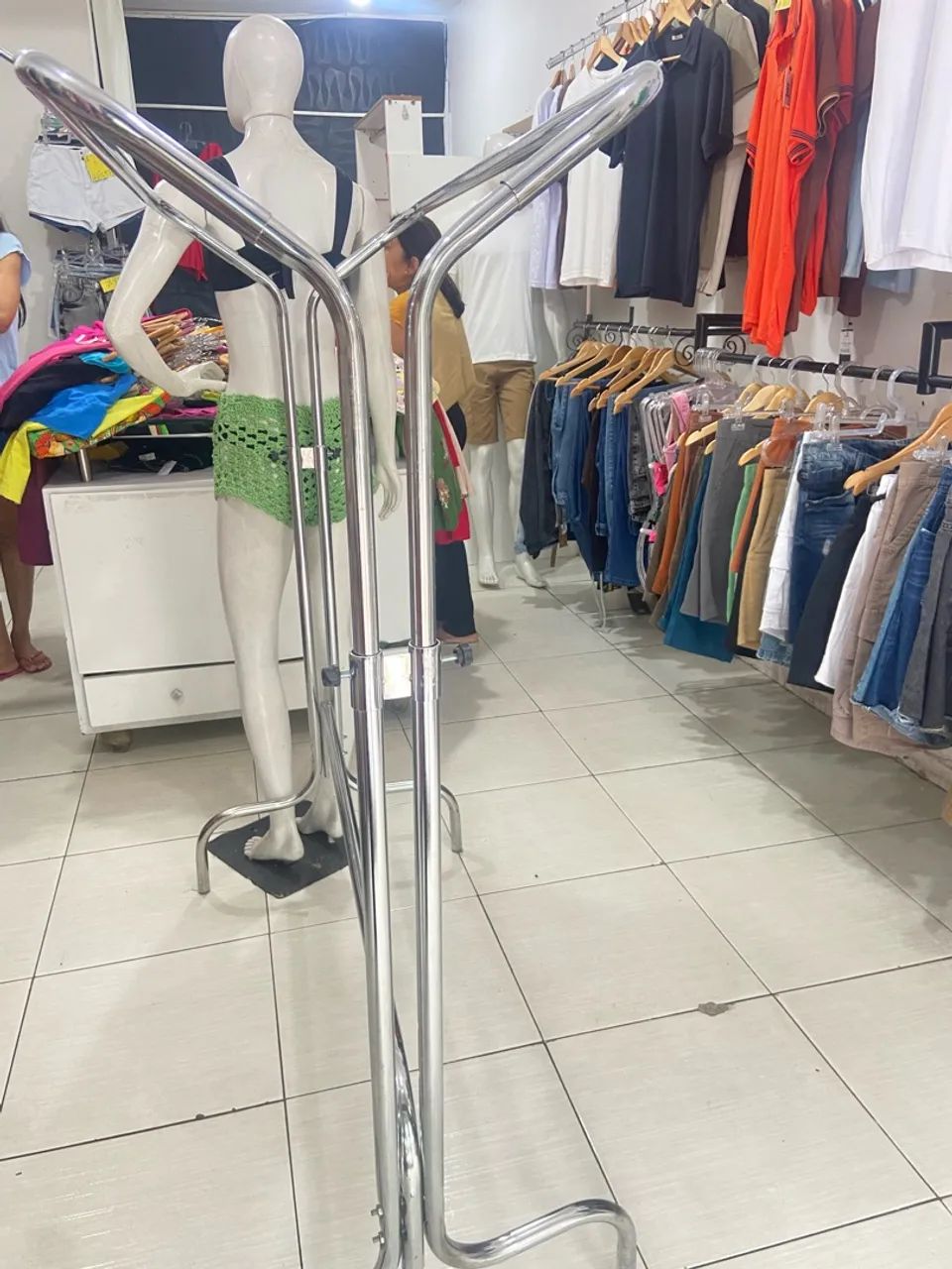 Arara de Meio