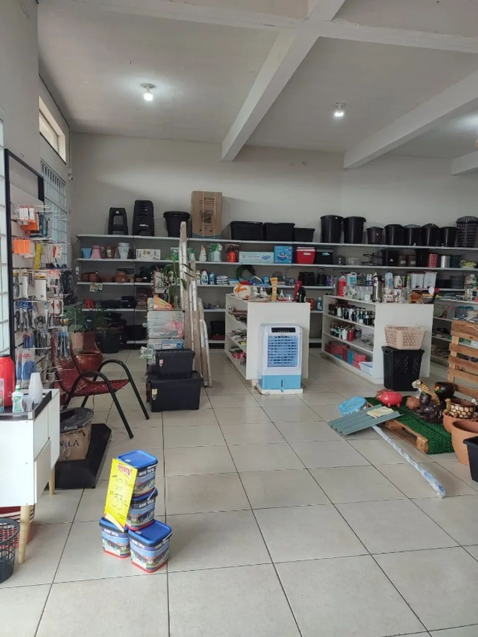 Vendo loja de multi variedade há 8 anos no mercado  - Foto 2