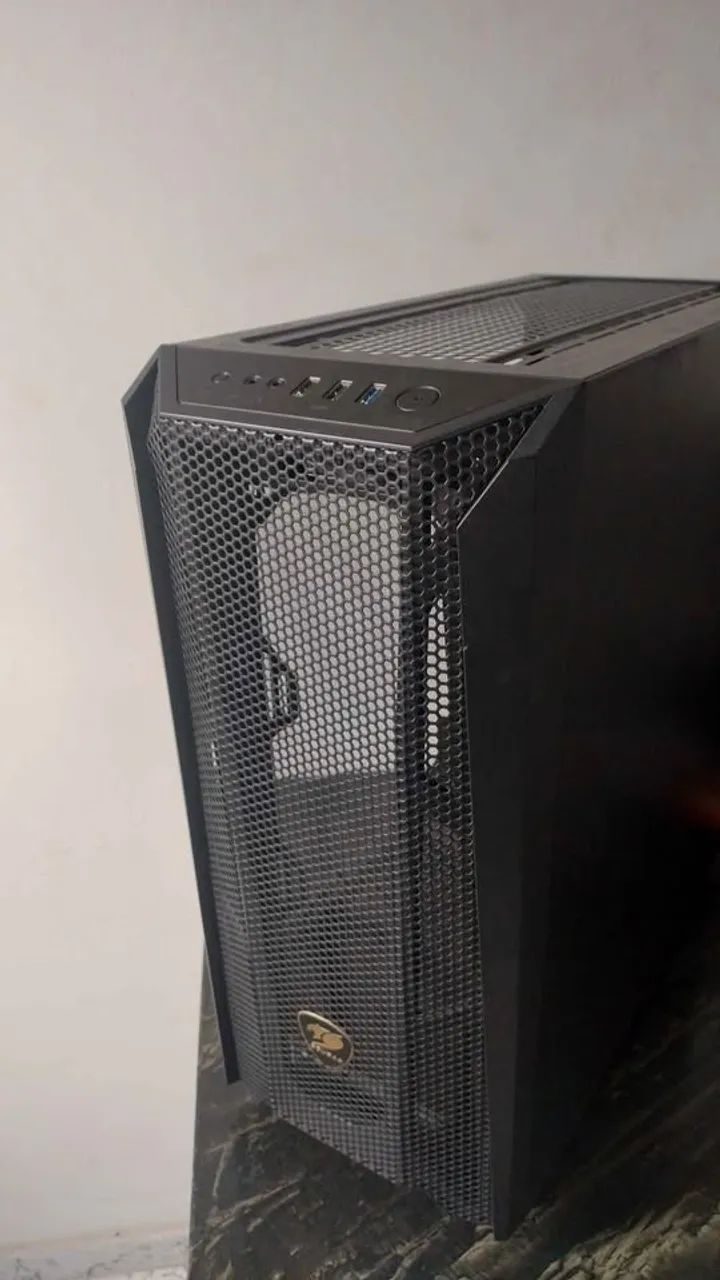 Gabinete Cougar Mx660 em excelente estado - Foto 2