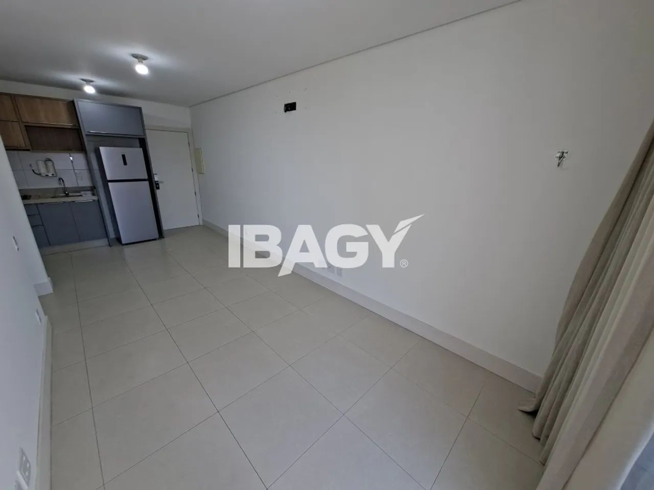 Excelente Apartamento 2 dormitório(s) em Centro - Florianópolis - Foto 3