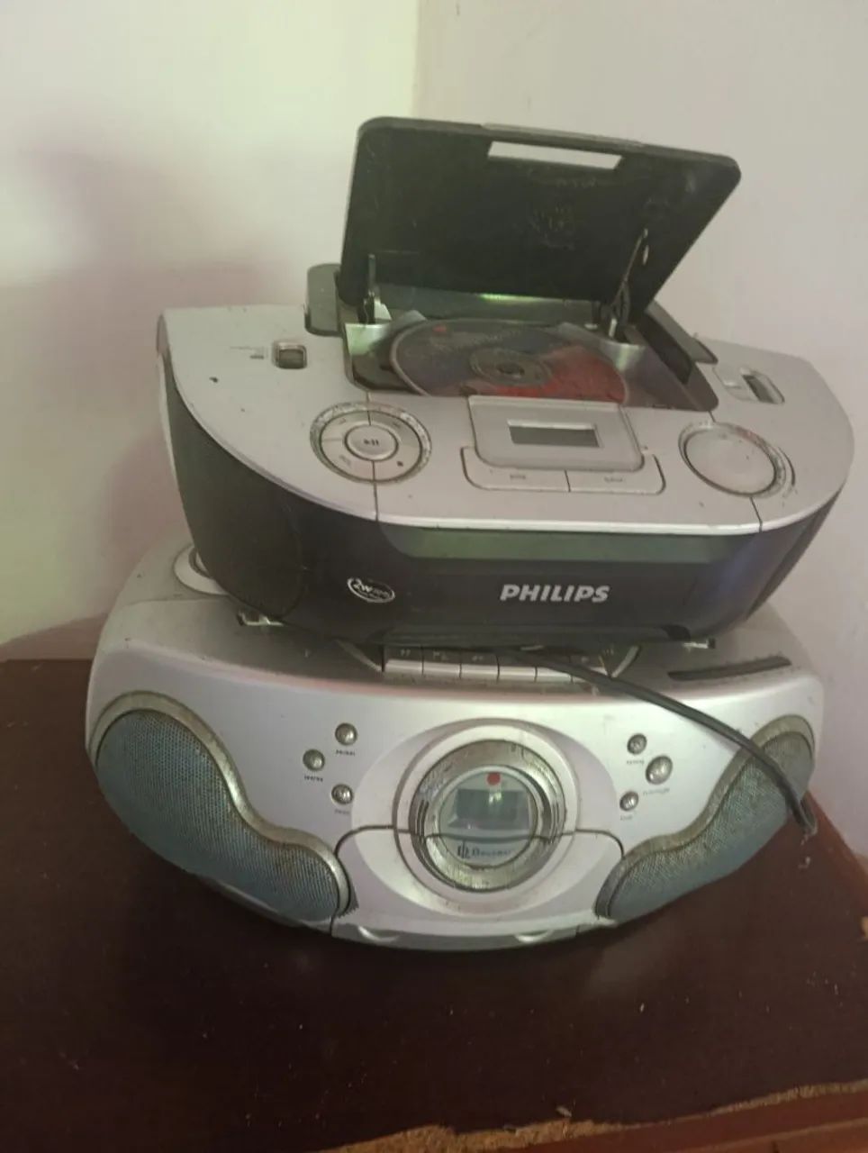 Rádio antigo 