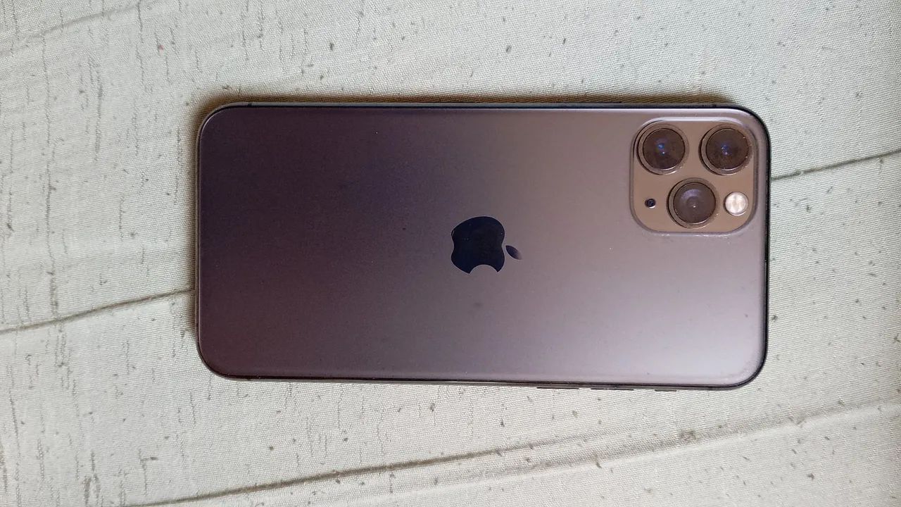 IPHONE 11 PRO - 64GB - Celulares e Smartphones - Riacho Fundo II