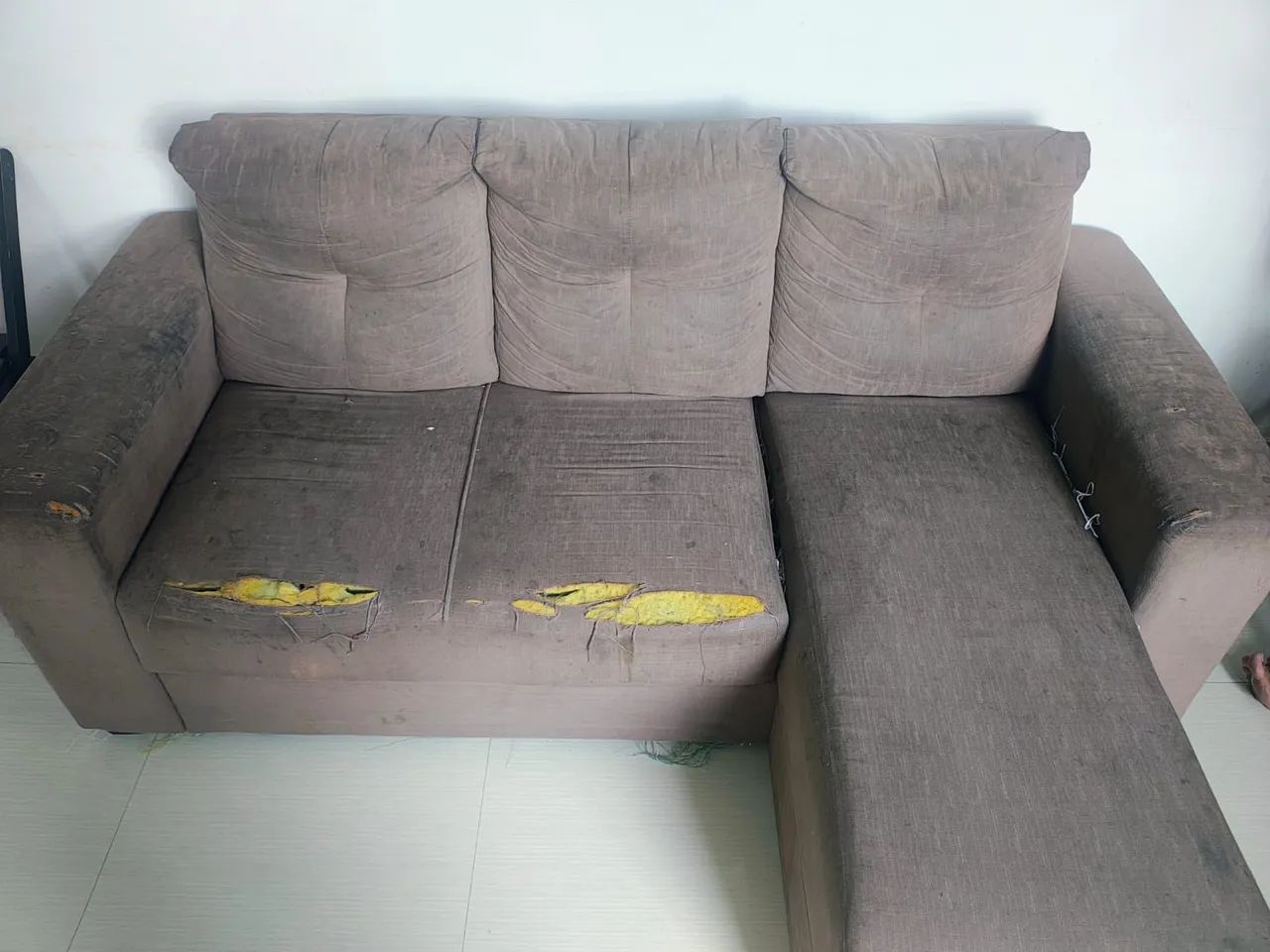 Sofa for renovation65566182872962122