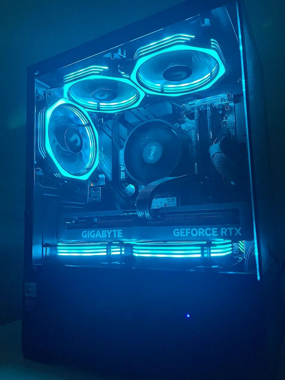 Gabinete + Fans Risemode Aura +  Controladora - Foto 2