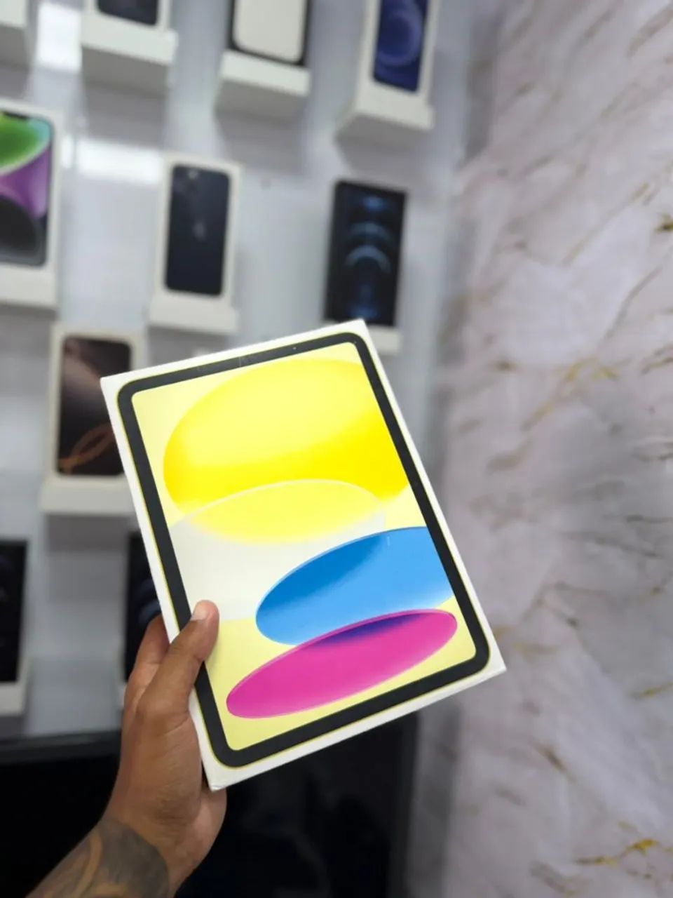 IPAD 11 128GB AMARELO<br>R$ 2.899,00 - Foto 2