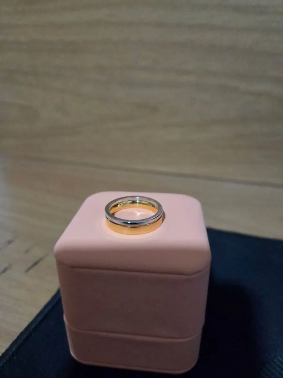 Aliança Vivara ouro amarelo 18k