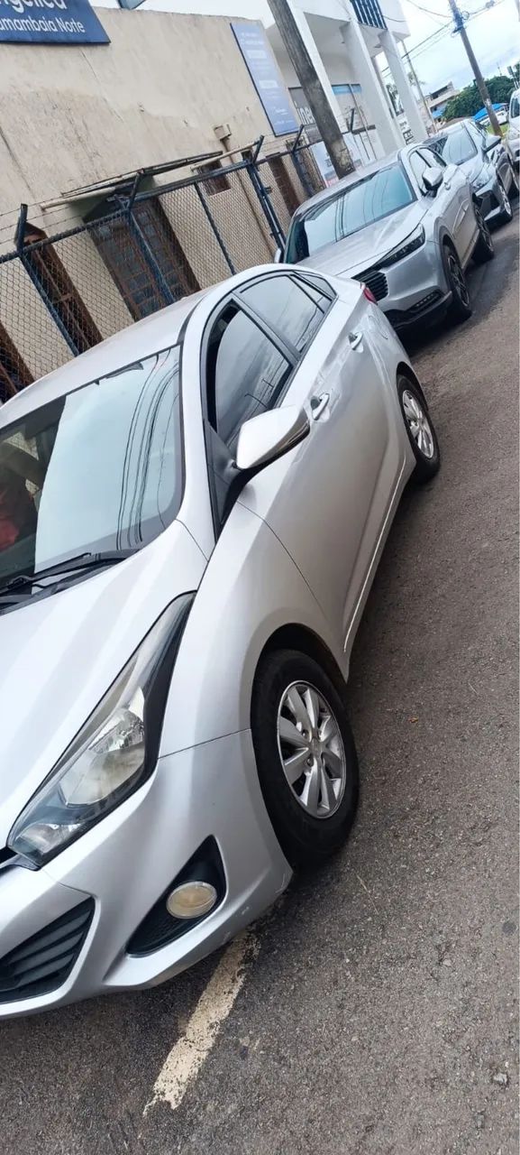 Hyundai Hb20S HB20S C.Plus/C.Style1.0 Flex 12V Mec. 4P 2014
