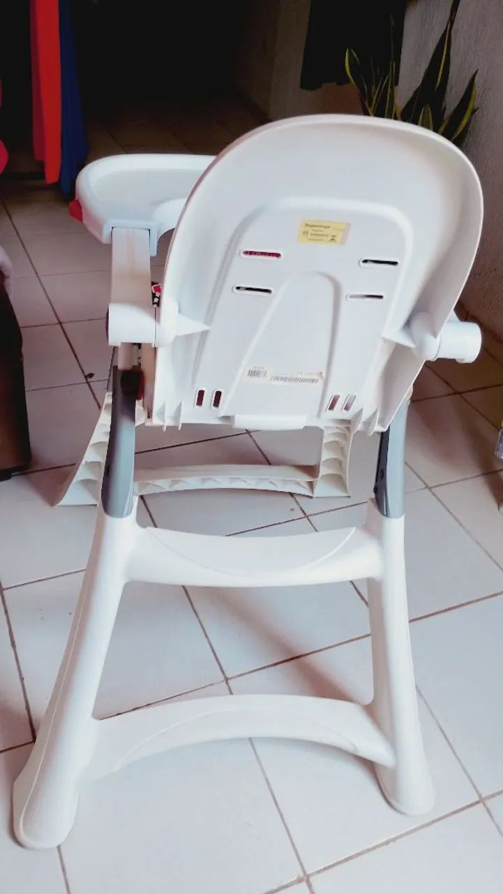 Cadeirinha de alimentação para bebê  - Foto 4