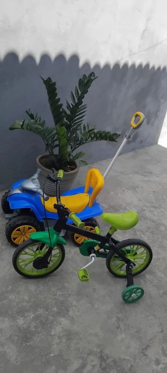 Bicicleta e carrinho - Foto 2