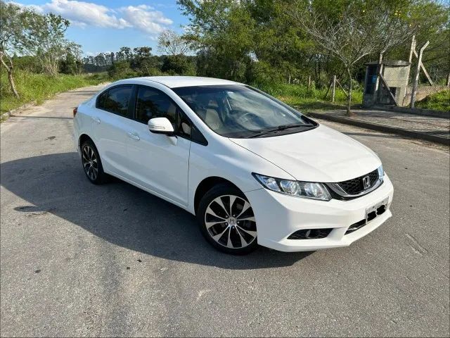 Honda Civic Civic Sedan LXR 2.0 Flexone 16V Aut. 4p 2016