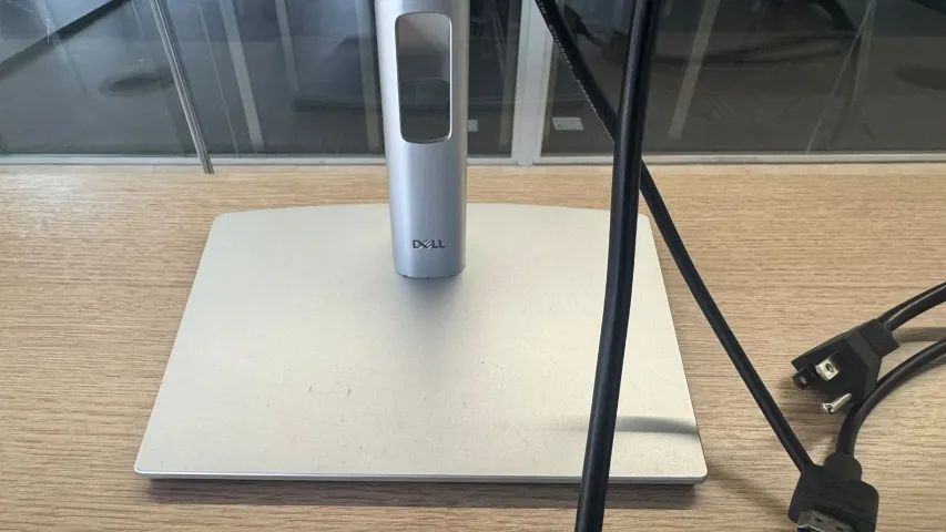 Monitor Dell P2422H 23,8 Full HD IPS com Base Ajustável - Foto 3