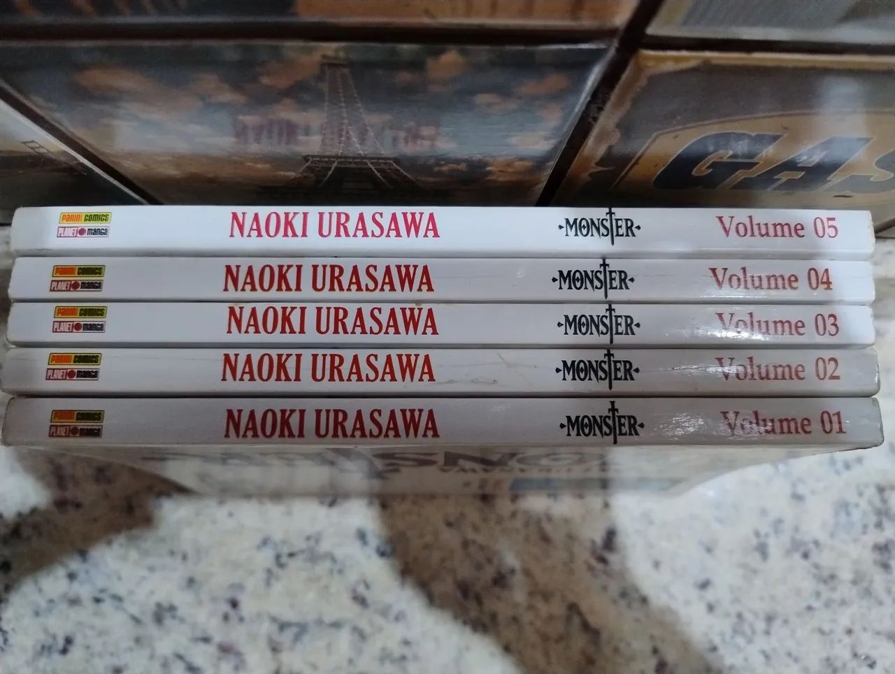 Monster mangá  - Foto 2